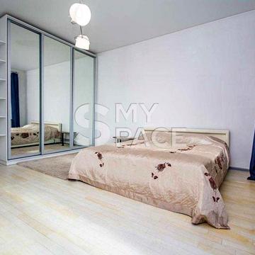 Маккейна, Печерськ, 2к 46м.кв, Центр, Звіринецька, Печерська, Дружби