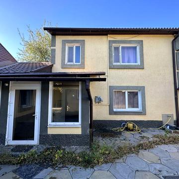 Продаж! Без % Двоповерховий будинок вул Столярна