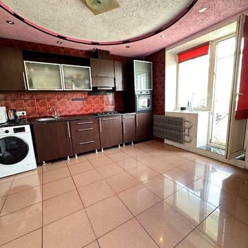 Продаж 3к Квартира Пластичний провулок