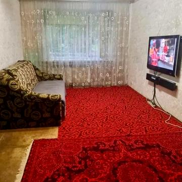 Вячеслава Чорновола вул. (Юрія Савченка), 96