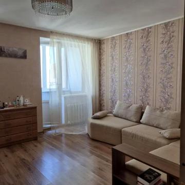 Академіка Сахарова вул., 20