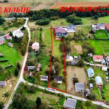 Продається житловий будинок у с.Почаєвичі