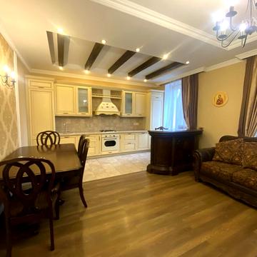 Металургів просп., 22