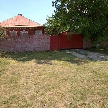 Польова вул., 14