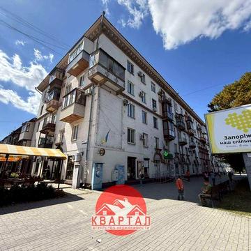 Продается 2-х комнатная полнометражная квартира на Мира