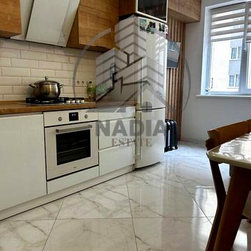 Продаж 1к Квартира Бережанська вулиця