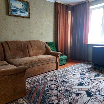 Велика двокімнатна,  Льотна