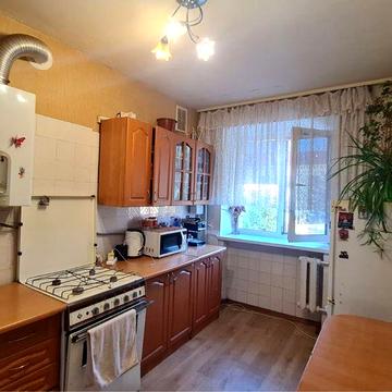 Продаж 2 кімнатноі квартири в центрі міста !!