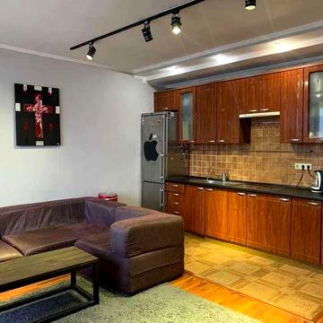 Продам 2-кімнатну квартиру, пр-т Леся Курбаса, Борщагівка. VT