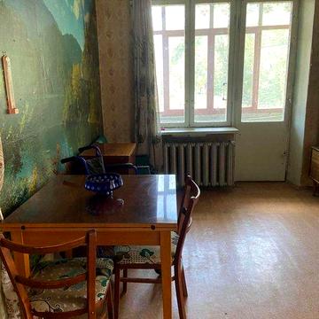 Продаж 2-кімнатної квартири, вул. Сталеварів