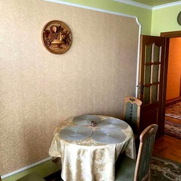 Продаж 3к квартири 116 кв. м на вул. Котляревського