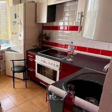 Академіка Заболотного вул., 104