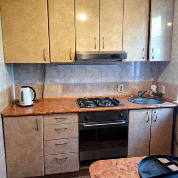 Продам 3-кімнатну квартиру в районі Кардіоцентру