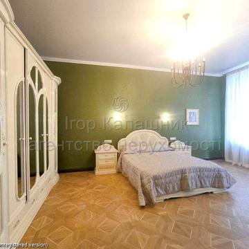 4 кімн. квартира вул. Ярославів Вал 14г метро Золоті Ворота 5хв.пішки