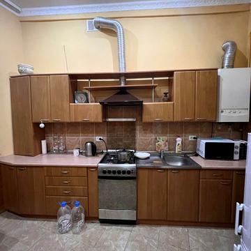 Олени Степанівни вул. (Ленінградська), 12