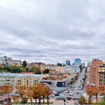 Хрещатик вул. (Kreschatic), 25