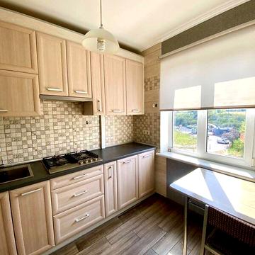 Довгострокова оренда 1к Квартира Кулика і Гудачека (Макарова) вулиця