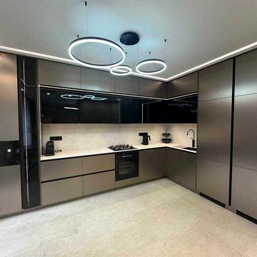 Продаж 3-кім, Клубне містечко 12 у центрі. ЖК Клубне містечко 12