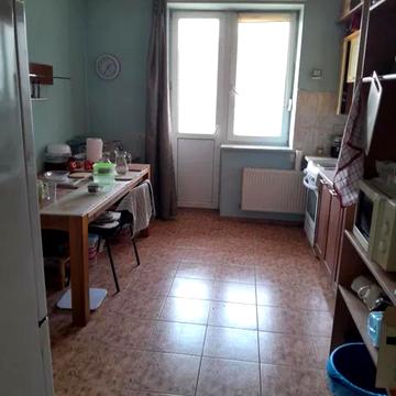 Пасічна вул., 16в