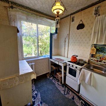 Продаж 2-х кімнатної квартири. 17 квартал. Вулиця  С. Колачевського.