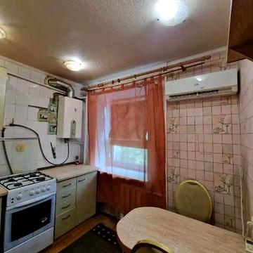 Продам 1 квартиру на пр. Слобожанский