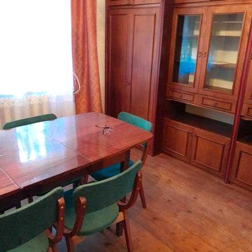 Простора садиба на Закарпатті біля річки та лісу,2 хати для двох сімей