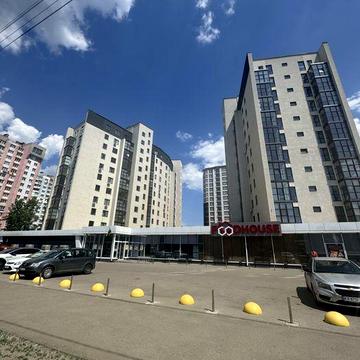 Двохкімнатна квартира. ЖК Айсберг. Середній поверх ЖК Айсберг