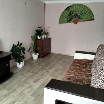 Оренда 2 кімнатної квартири Виставка