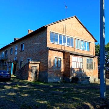 Квартира однокімнатна в гарному місці.