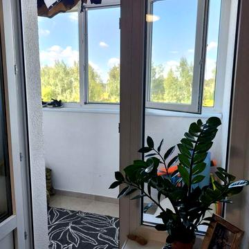 Продам 1-кім.  Квартиру на 2-му поверсі по вул. В. Симоненка 105