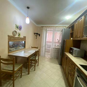 Сдам 3к кв-ру на Тополь 1