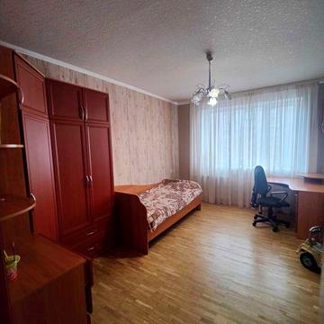 Оренда 3к квартири по вул. Хрещатик в районі Казбет