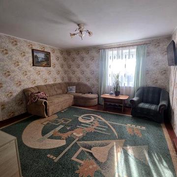 Продаж окремого будинку