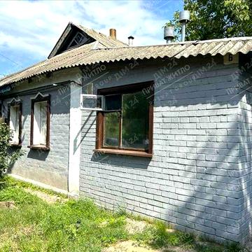 Затишний будинок з ремонтом у центрі Диканьки