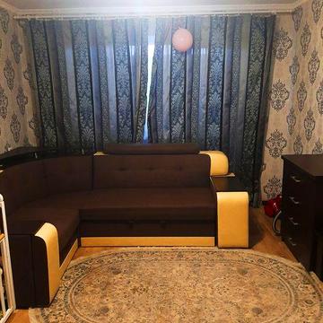 2кімн 2 поверх пр-т Лушпи