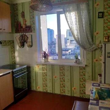 3к роздільна 72 кв.м з холом Троєщина Милославська 3а будинок у дворі
