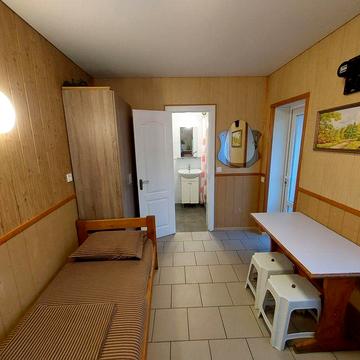 10я станция Б.Фонтана . Частный сектор. ХОЗЯИН