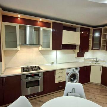 Продаж 3км.квартири. Ремонт. МЕБЛІ.Техніка. Євідновлення.Заходь і живи