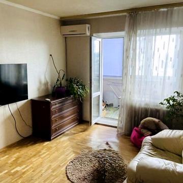 Йорданська вул. (Лайоша Гавро), 11-Д