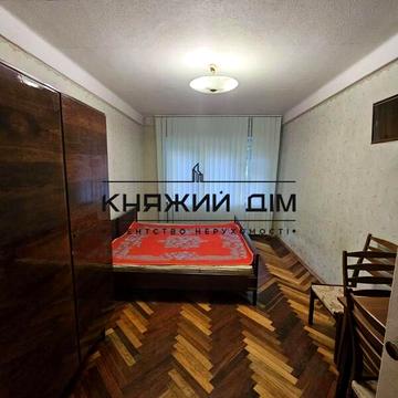 Митрофана Довнар-Запольського вул., 4-Б