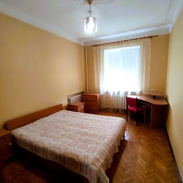 Богдана Гаврилишина вул. (Ванди Василевської), 15