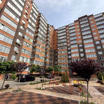 Продаю 2 х комнатную кв 60 кв.м в ЖК» ГРАНДБУД»
