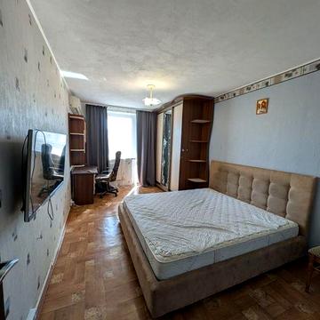 Сдам в аренду 3 комнатную квартиру Солнечный.Индустриальная