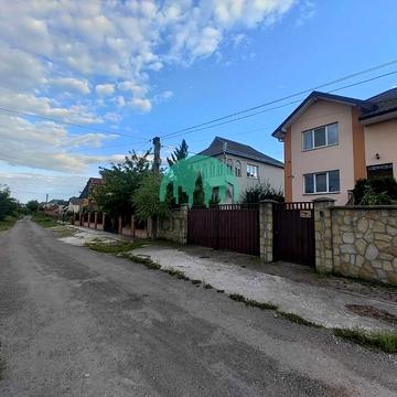Дорошенка, 13