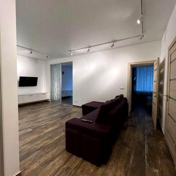 Продам 3к. квартиру, ул. Рогалёва 20а, Крутогорный спуск, Центр