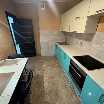 Лобачевського пров., 7