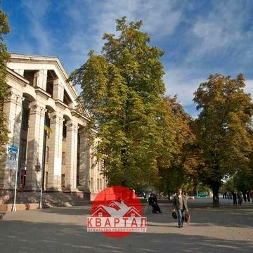 Продается 2-х комнатная полнометражная квартира на Мира