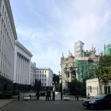 Краща ціна Банкова Лютеранська Шовковична Грушевського