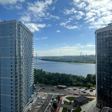 Причальна вул., 14