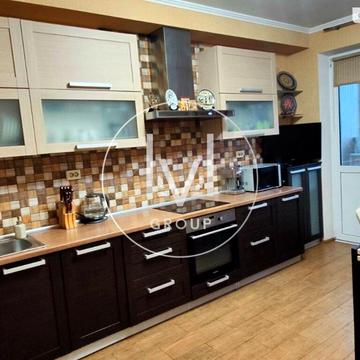 Бориспільська вул., 6